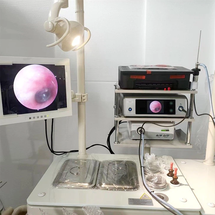 Medical Equipment Electrically Operated Patient Chair OPD ENT Treatment Unit